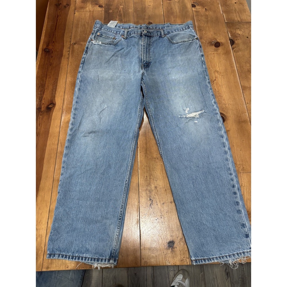 Levi's 550 Relaxed Fit Men's Jeans W30 L30 Light Wash Distressed Ripped Denim